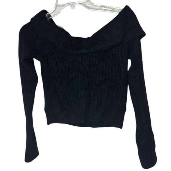 Altar'd State Black Ribbed Off-Shoulder Sweater. Size Medium. - Picture 1 of 9